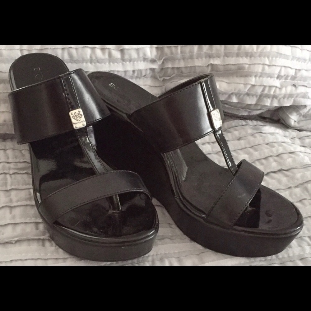 Black wedge  sandals.